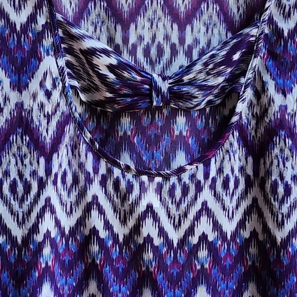 Torrid Purple Aztec ZigZag Sheer Polyester Blouse Size 1X - Picture 13 of 14